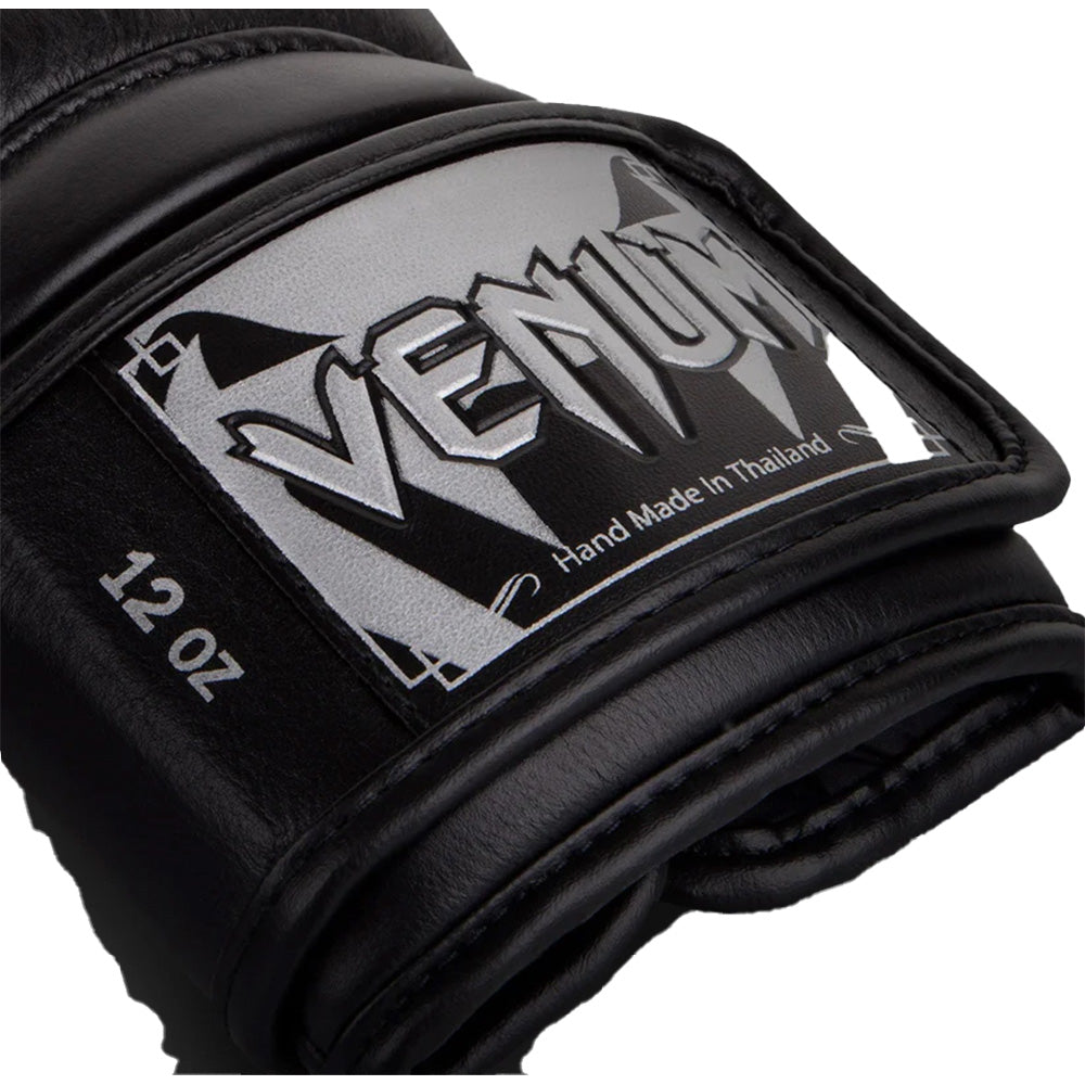 Venum Giant 3.0 Boxing Gloves