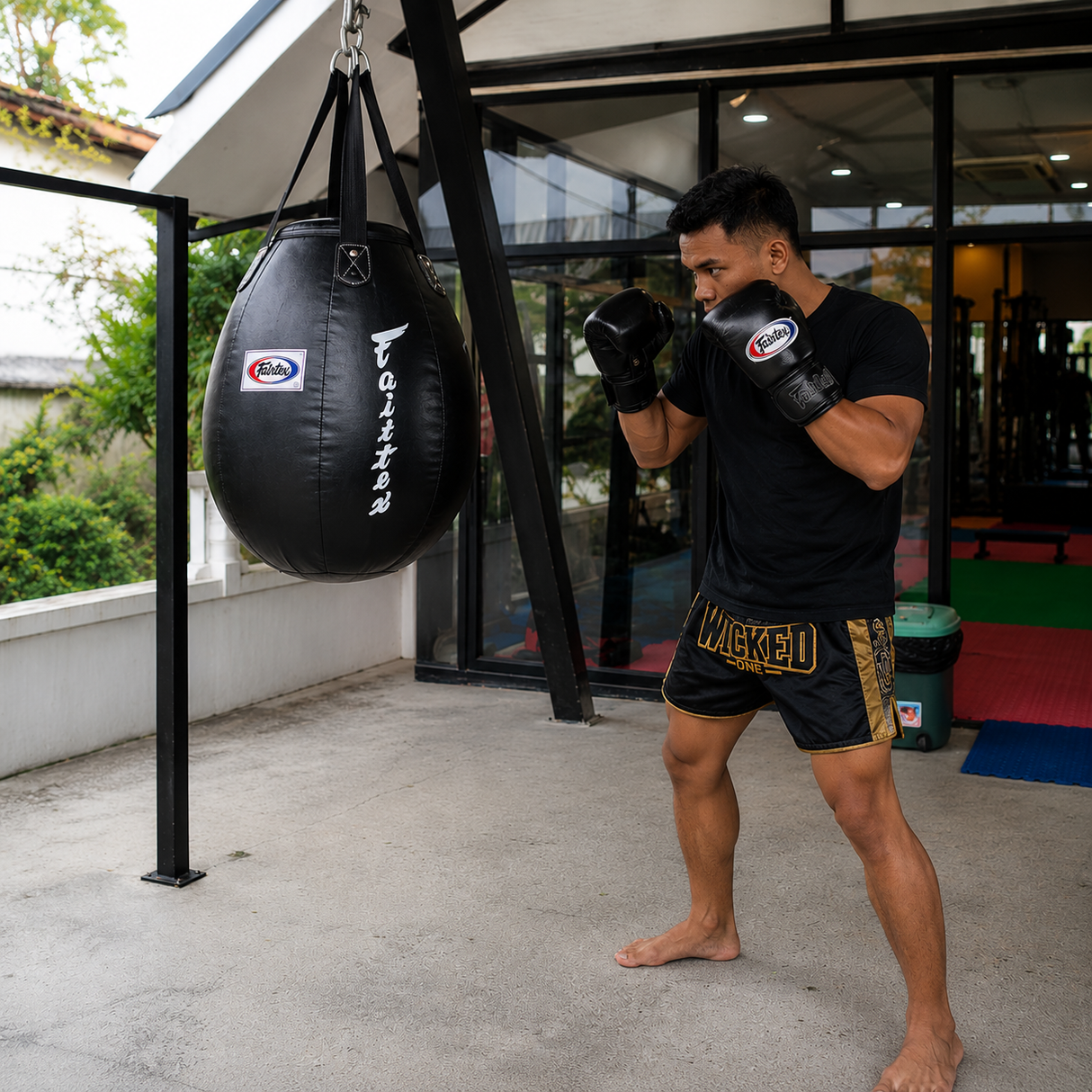 Fairtex Uppercut Bag - Black - HB11