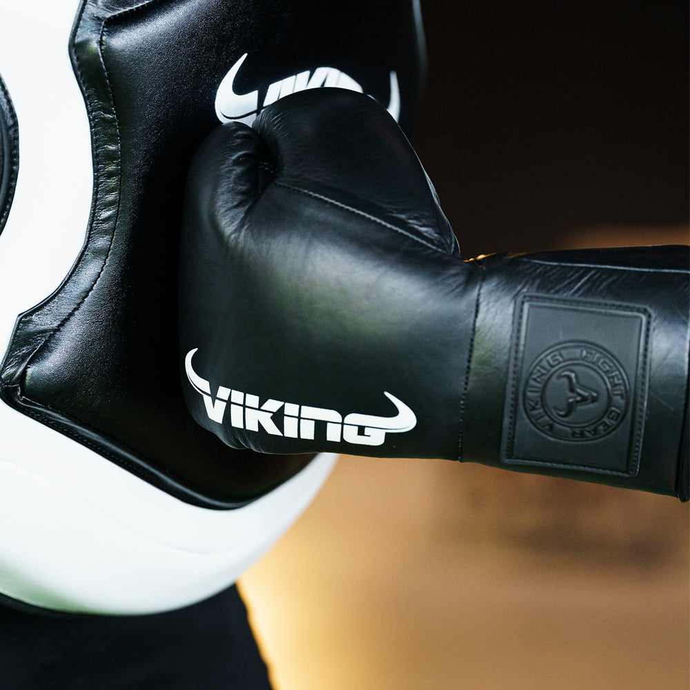 Viking ProX Pro Horse Hair Fight Glove (Lace Up)