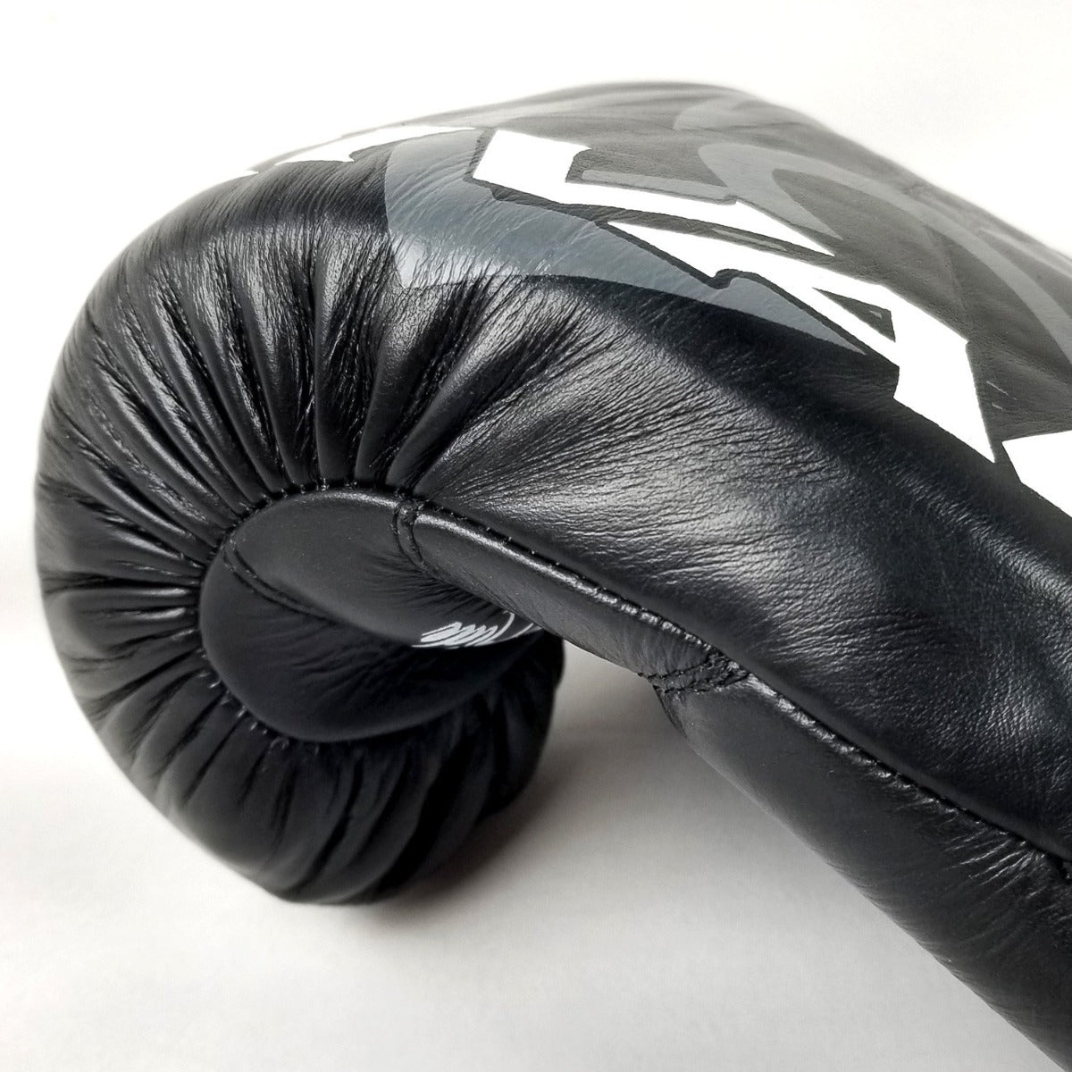 Rival RFX-Guerrero Pro Fight Gloves - SF-F
