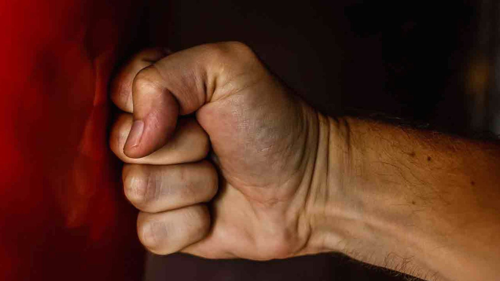 Can You Use A Punching Bag Without Gloves?