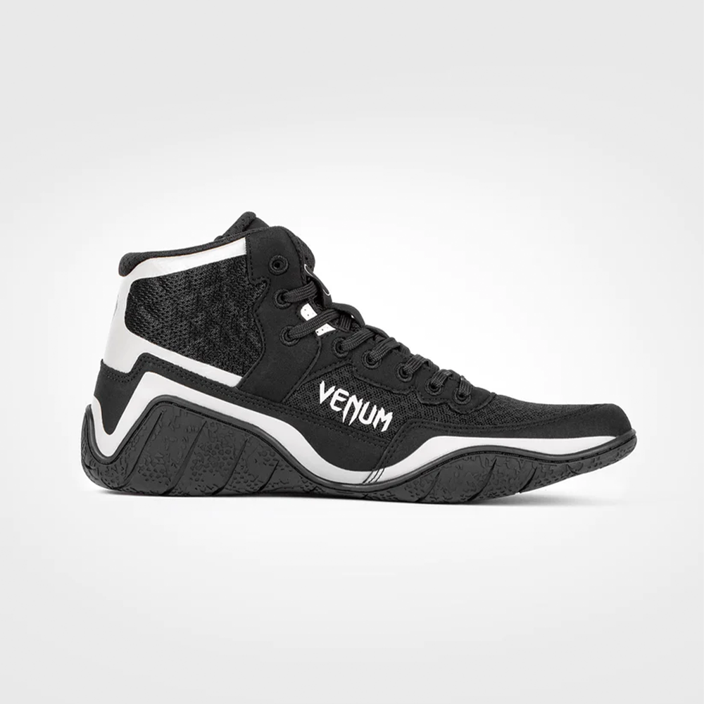 Venum Elite Wrestling Shoes - Black/Sand