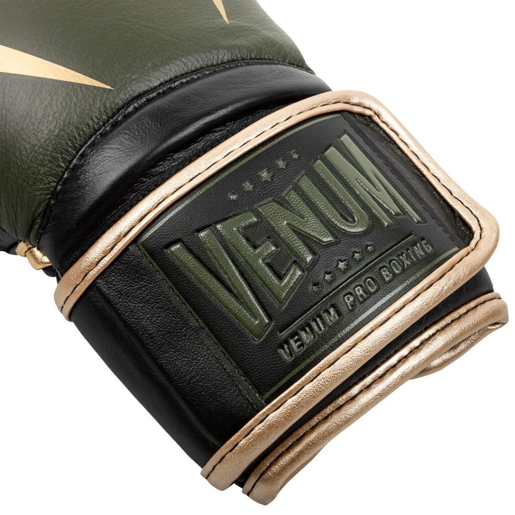 Venum Giant 2.0 Pro Boxing Gloves Linares Edition - Velcro